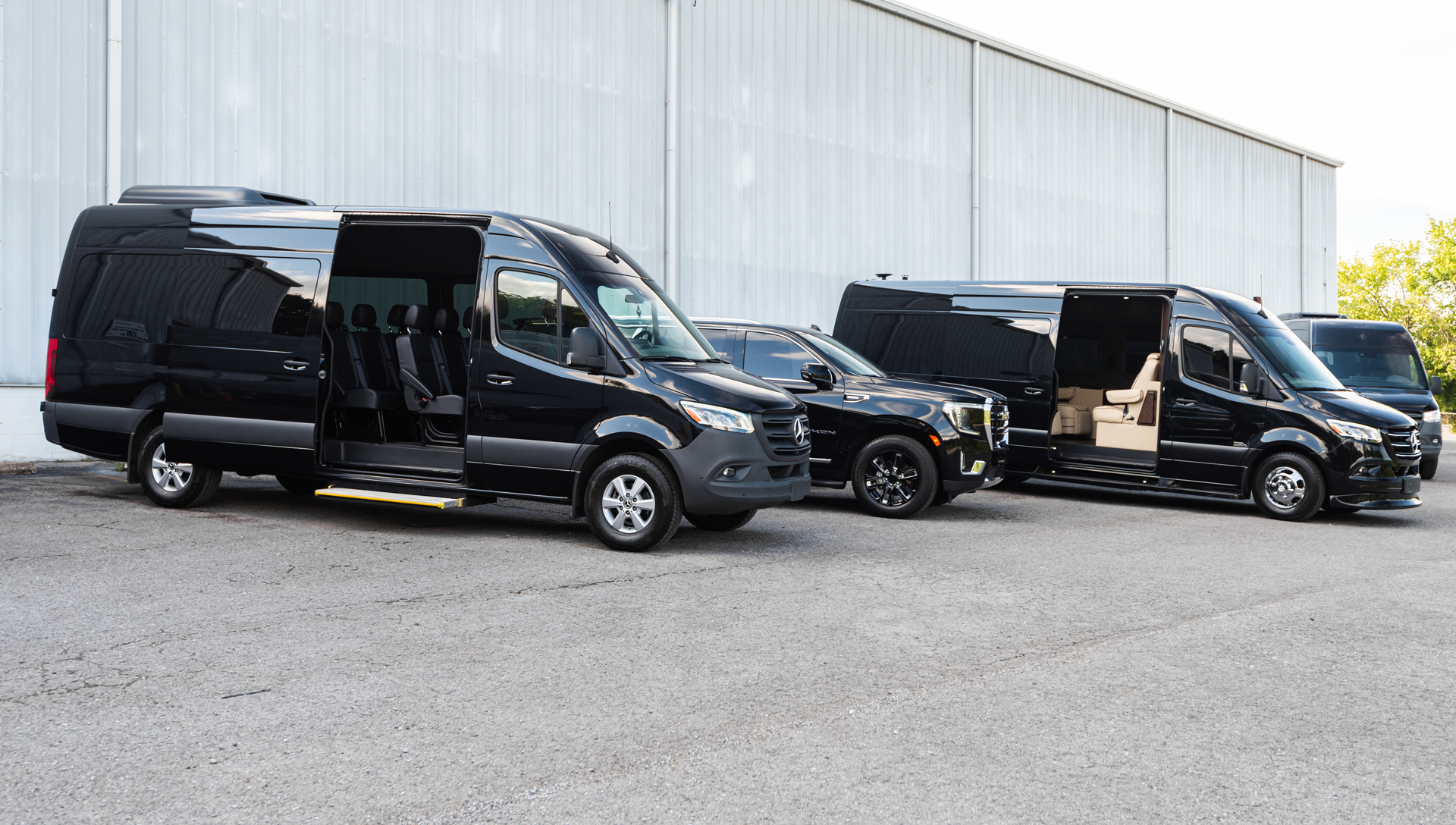 Luxury Transport Service Photo Gallery Car Transport near BNA Nashville Airport